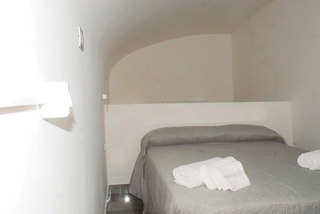 La Maison Di Greta Daire Napoli Dış mekan fotoğraf